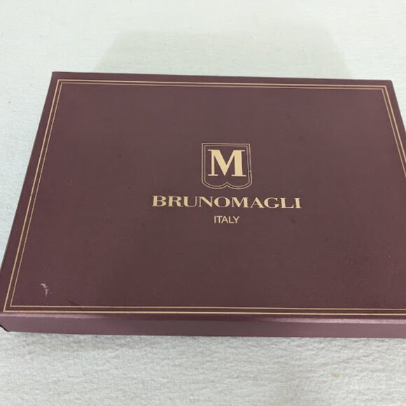 Bruno Magli Made in Italy Men's Leather Belt & Wallet Set New in Box - Picture 2 of 3